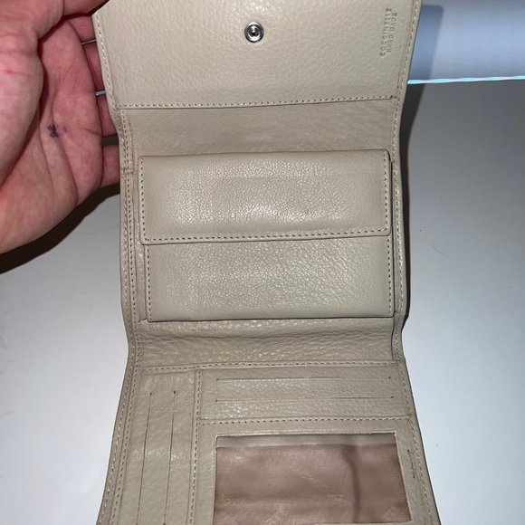 Cochinelle Wallet - Picture 2 of 2